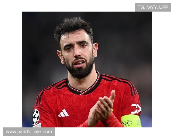 足球球星正脸高清图片集 各大巨星魅力风采尽显